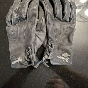 Harley Davidson womans gloves